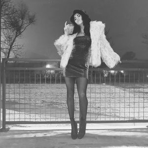 Meet your Posher, Liz